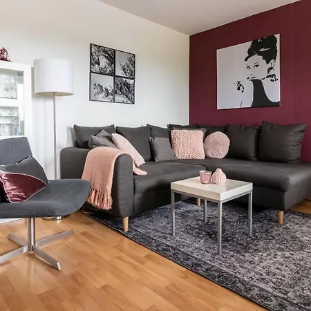 Semesterbostad Schönau *