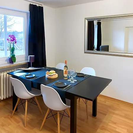 Semesterbostad Schönau *